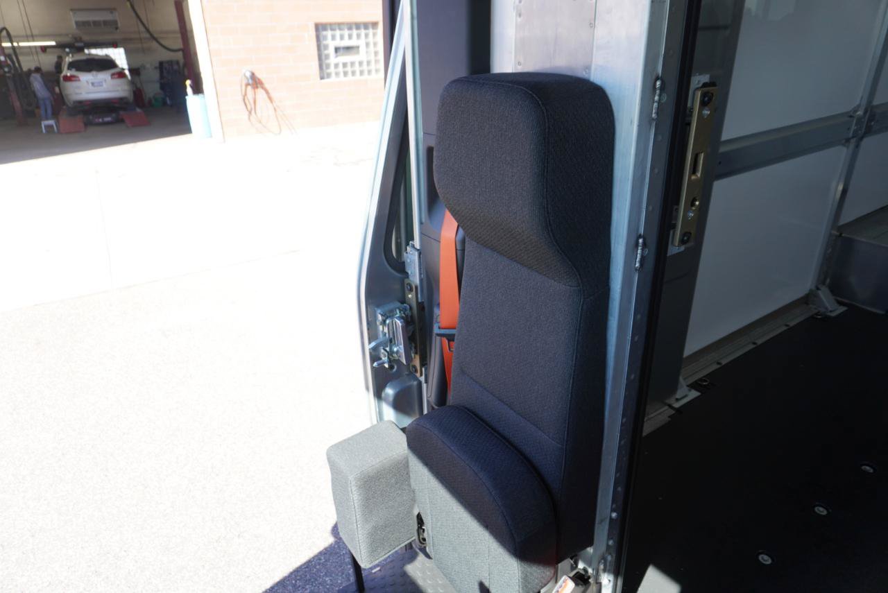 Used 2025 Chevrolet Brightdrop 600 AWD/4WD image 19