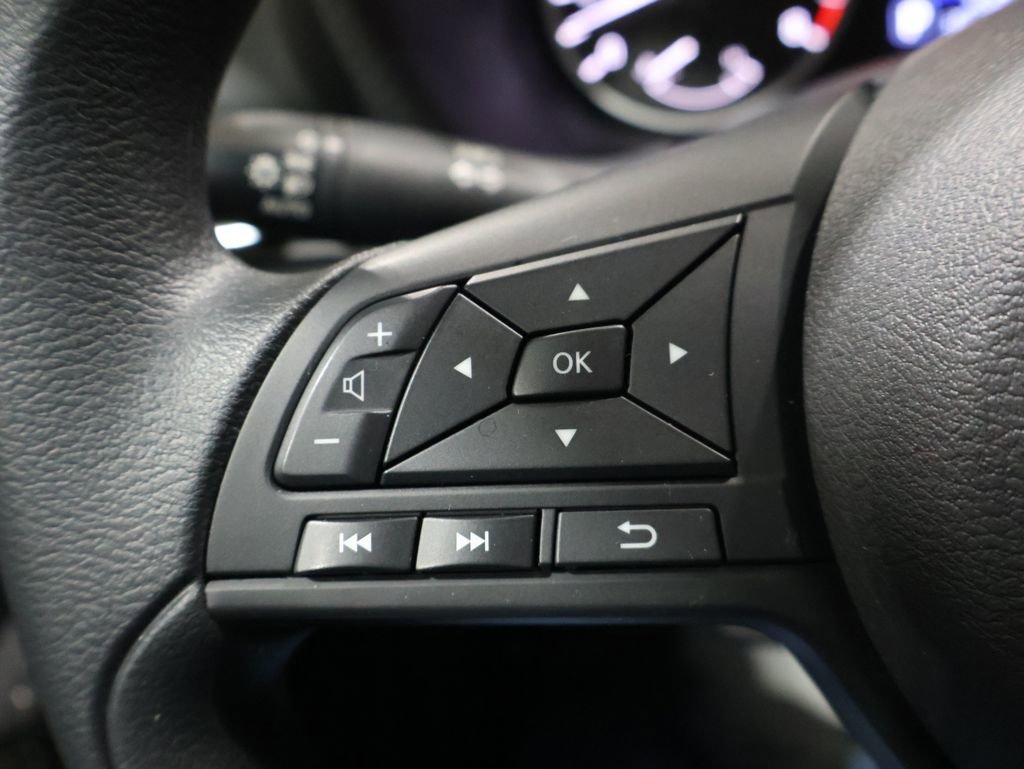 Used 2024 Nissan Sentra S image 34