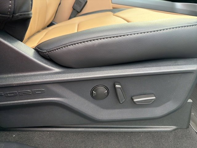 New 2026 Ford F250 Lariat w/ Lariat Ultimate Package image 43