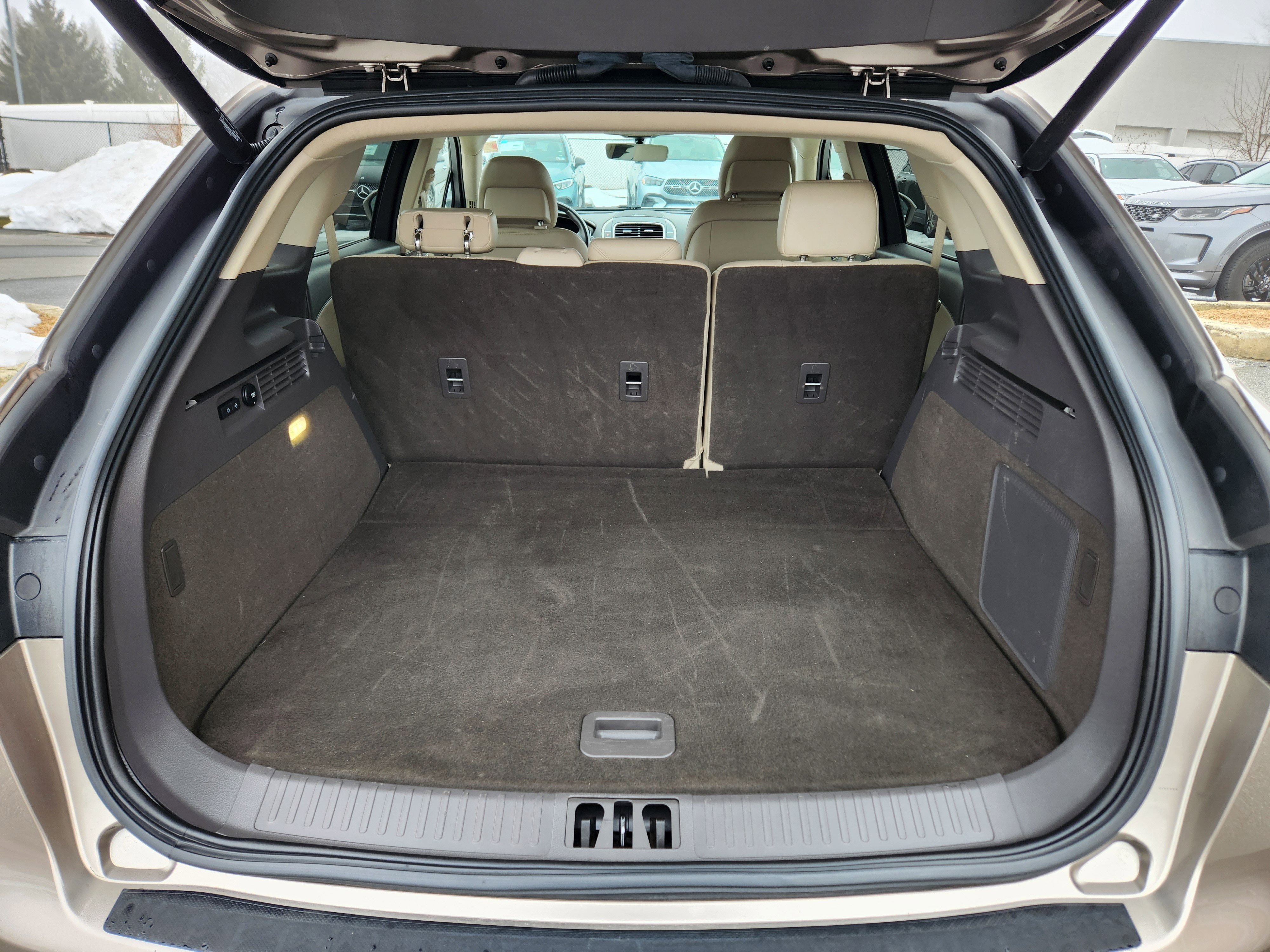 Used 2019 Lincoln Nautilus Select image 8