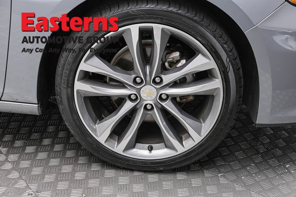 Used 2024 Chevrolet Malibu LT FWD image 33