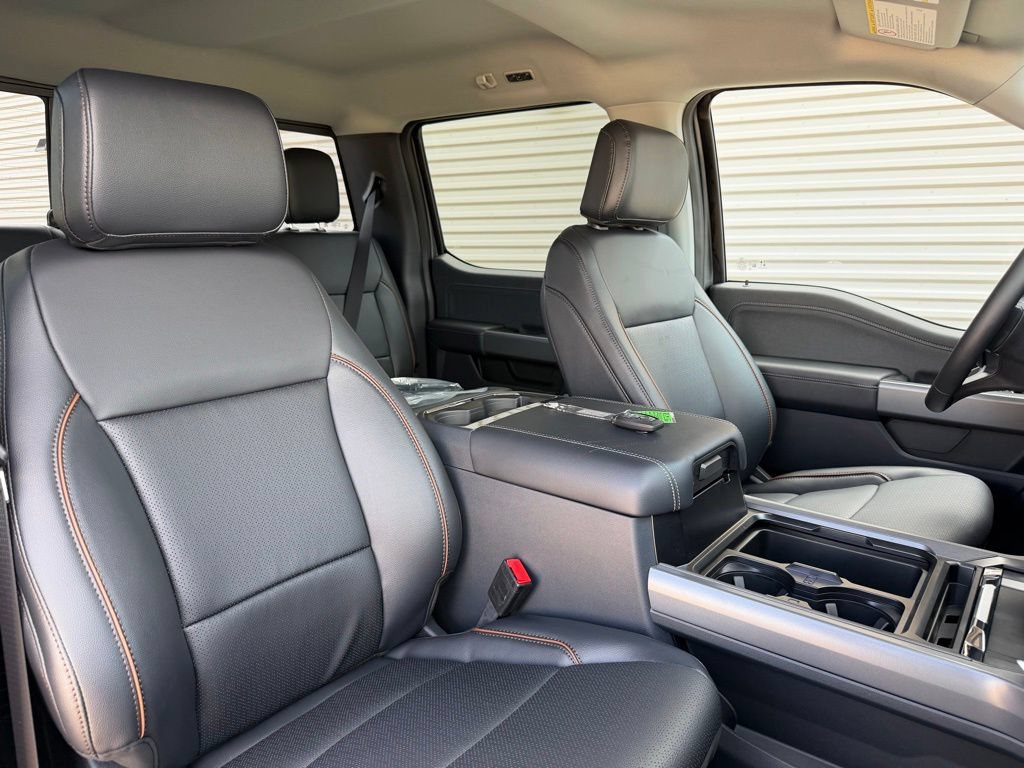 New 2026 Ford F350 Lariat w/ Lariat Premium Package AWD/4WD image 21