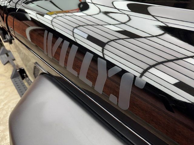 Used 2021 Jeep Wrangler Unlimited Willys image 8