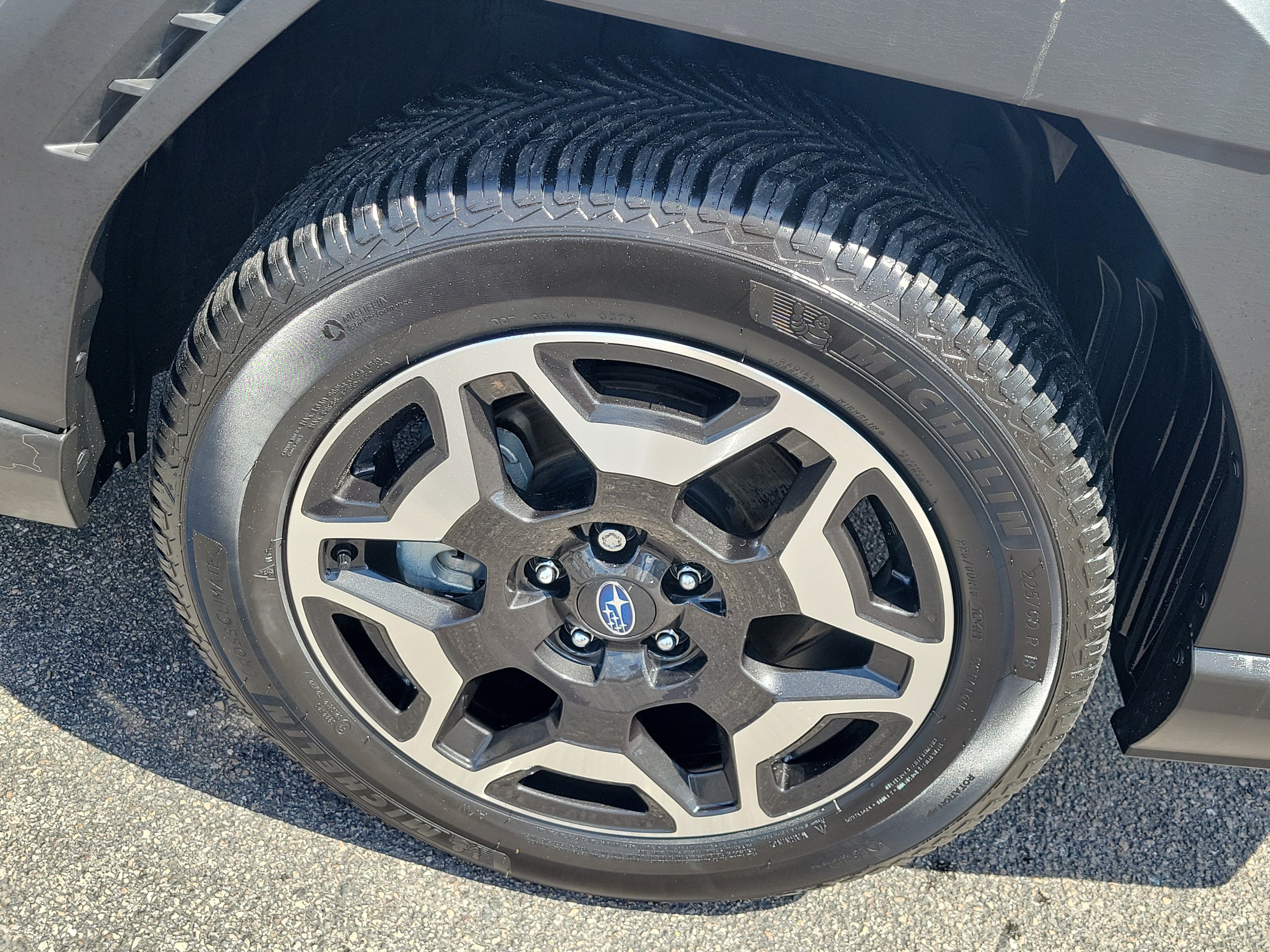 Certified 2026 Subaru Outback Touring AWD/4WD image 8