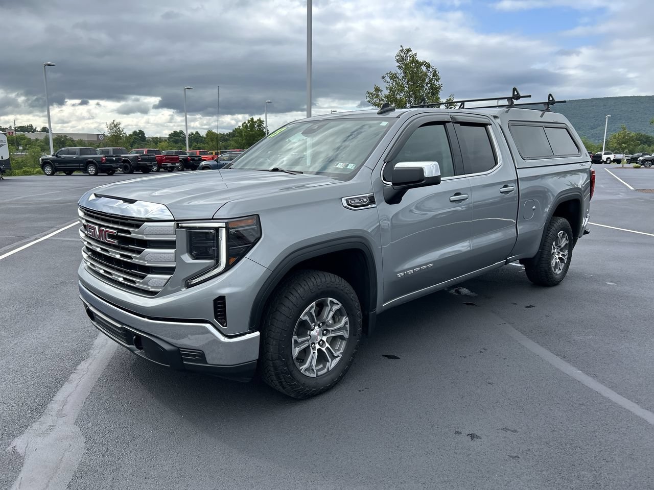 Used 2023 GMC Sierra 1500 SLE AWD/4WD video 3