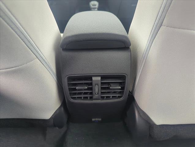Used 2026 Toyota Corolla Cross L FWD image 19