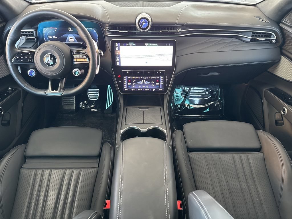 Used 2025 Maserati Grecale Modena AWD/4WD image 14
