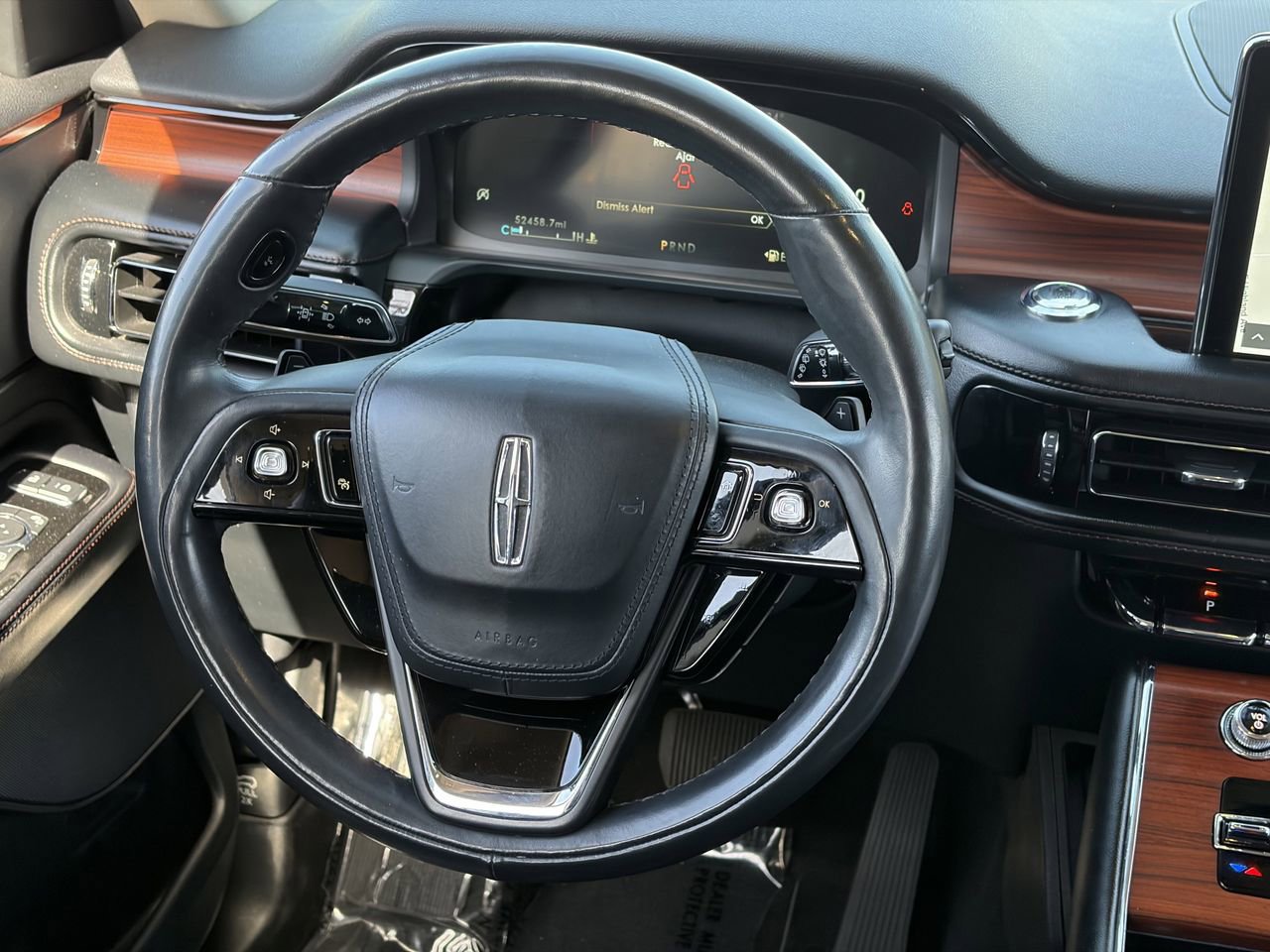 Certified 2022 Lincoln Aviator Reserve w/ Elements Package Plus RWD image 15