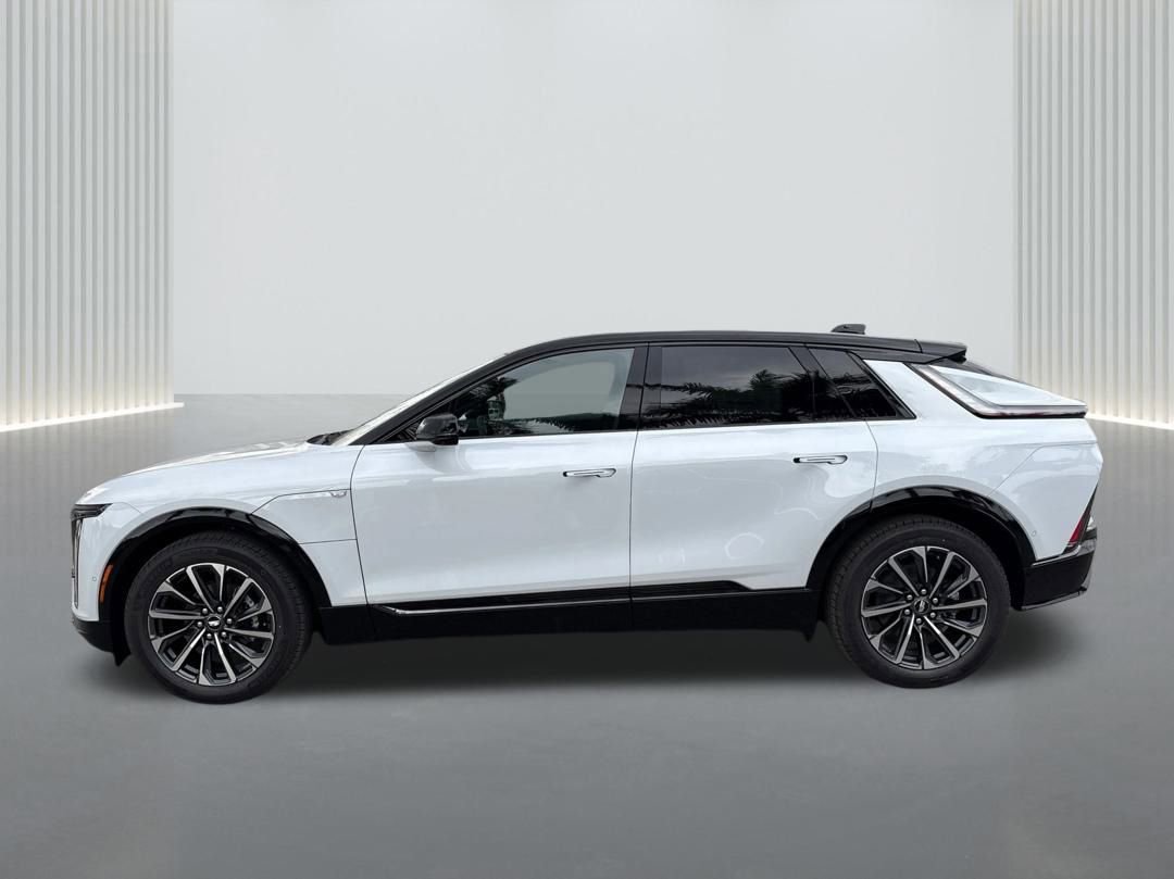 New 2026 Cadillac Lyriq Sport image 8