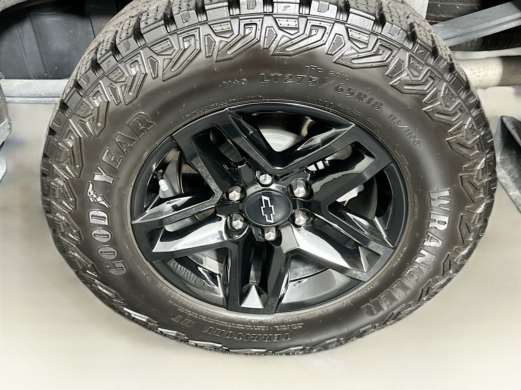 Used 2024 Chevrolet Silverado 1500 LT Trail Boss w/ Convenience Package II AWD/4WD image 11