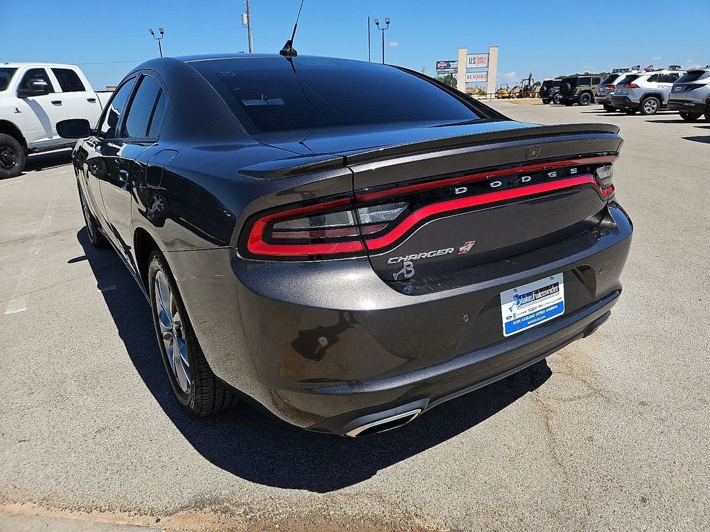 Certified 2020 Dodge Charger SXT AWD/4WD image 5