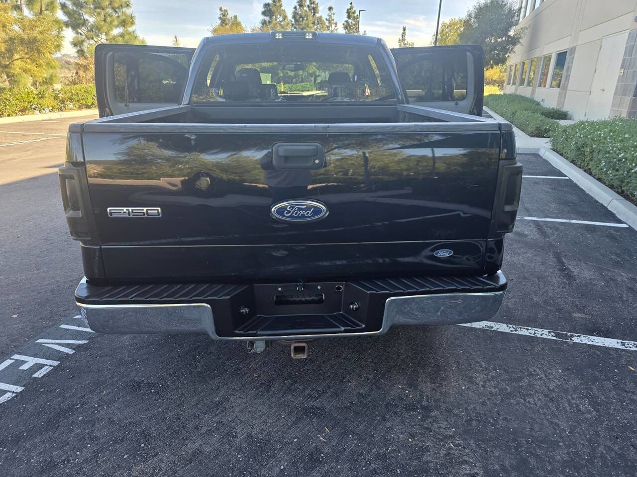 Used 2005 Ford F150 Lariat image 7