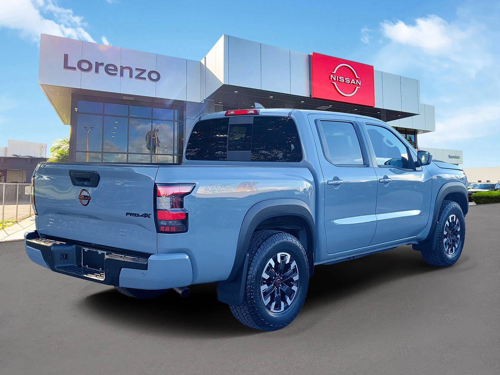 Used 2024 Nissan Frontier PRO-4X w/ Technology Package AWD/4WD image 5