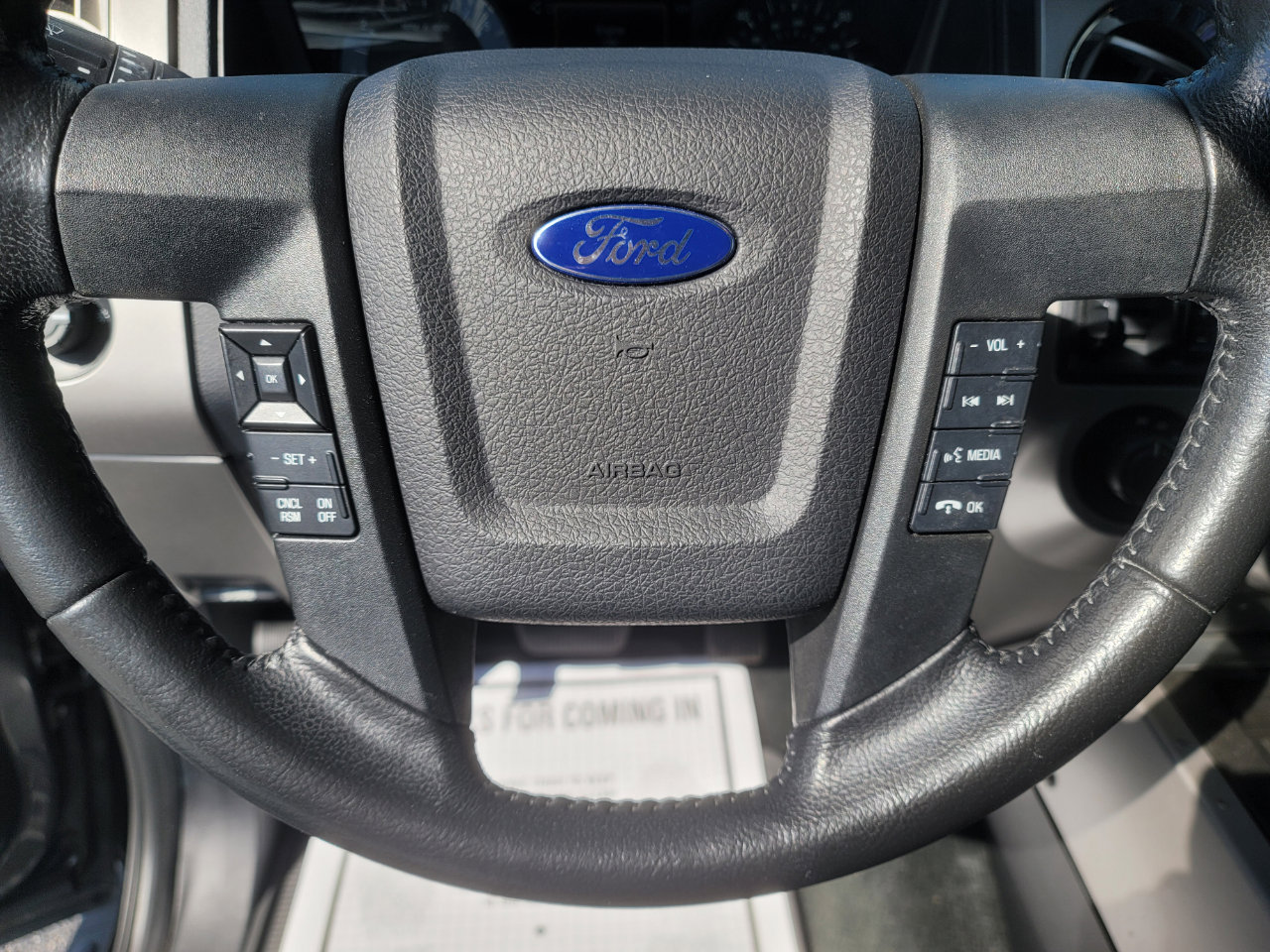 Used 2016 Ford Expedition XLT image 16