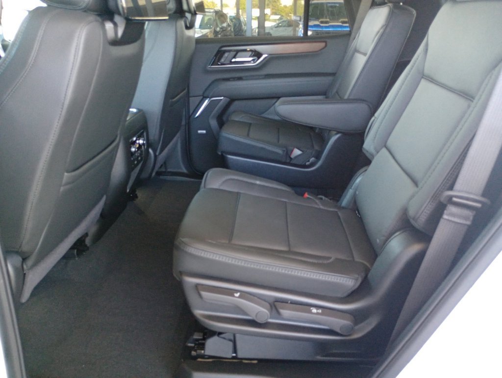 New 2026 GMC Yukon Denali w/ Denali Reserve Package AWD/4WD image 21