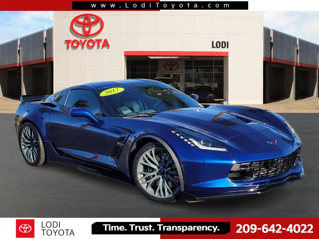 Used 2017 Chevrolet Corvette Grand Sport RWD image 1