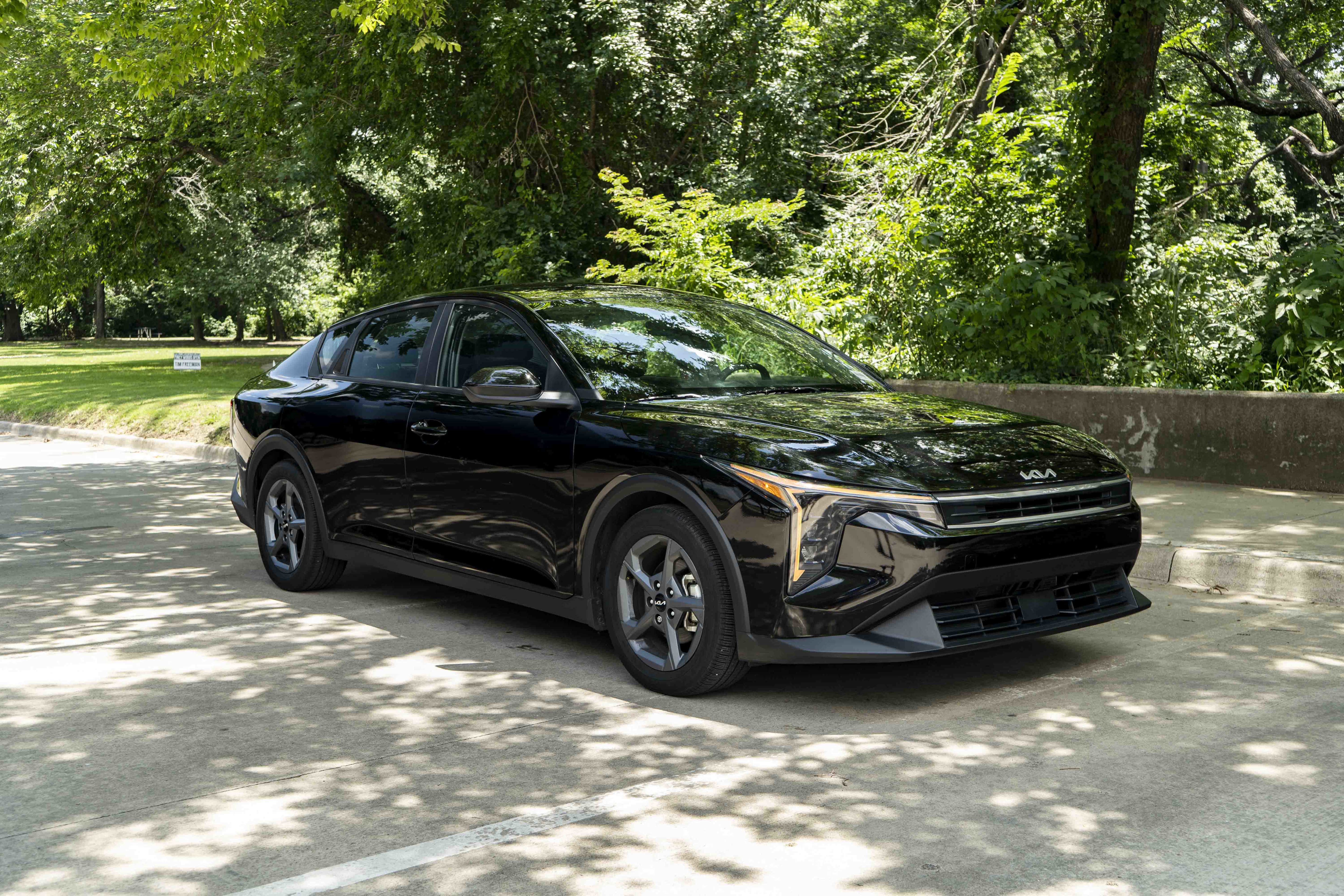 Used 2025 Kia K4 FWD video 2