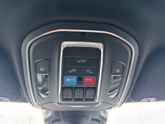 New 2026 Jeep Cherokee Overland image 34