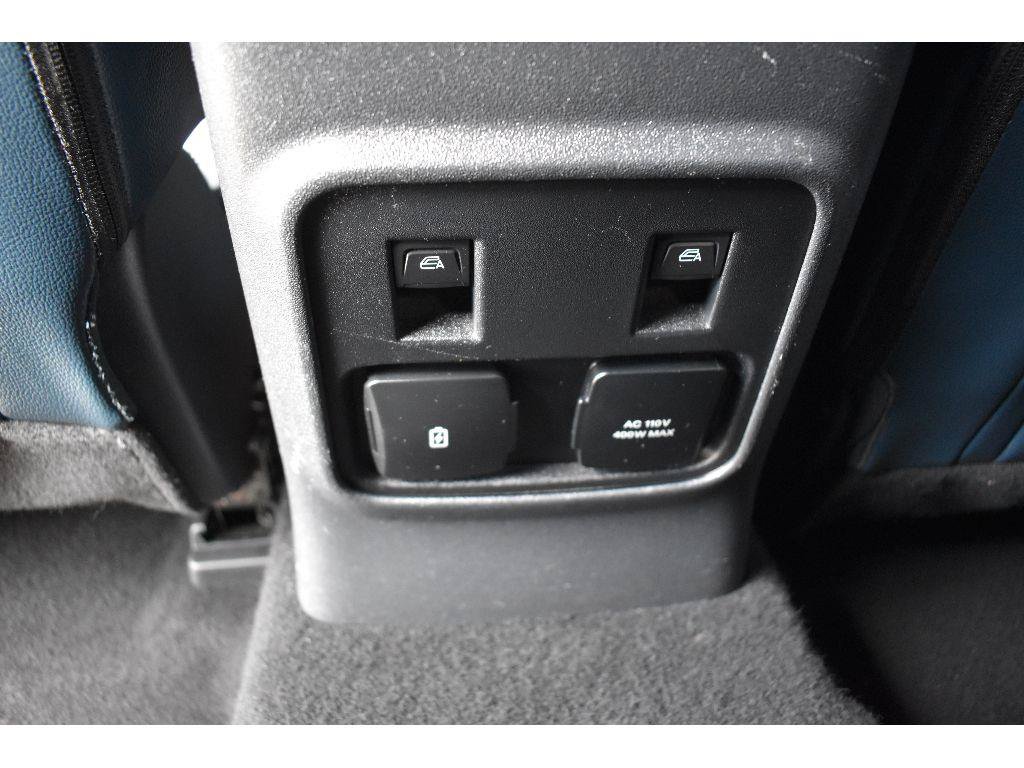 Used 2024 Ford Bronco Outer Banks AWD/4WD image 27