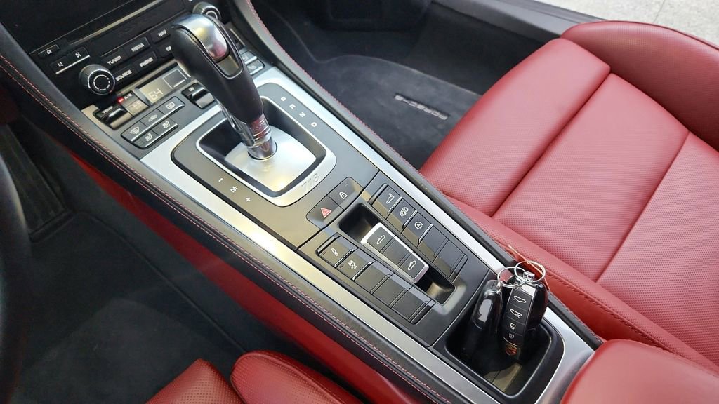 Used 2022 Porsche 718 Boxster GTS image 38