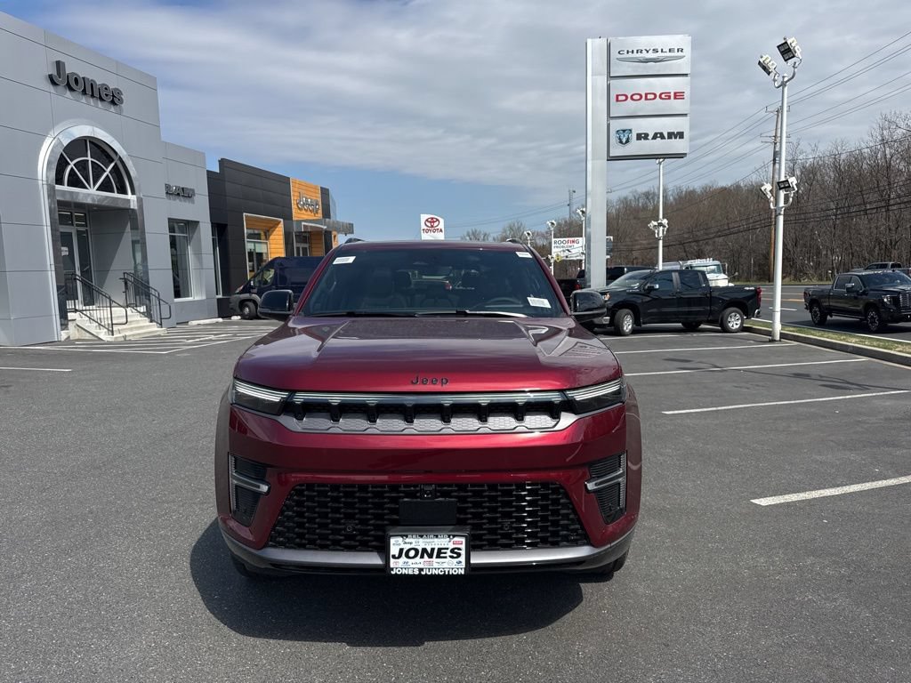 New 2026 Jeep Grand Wagoneer L Limited AWD/4WD image 3