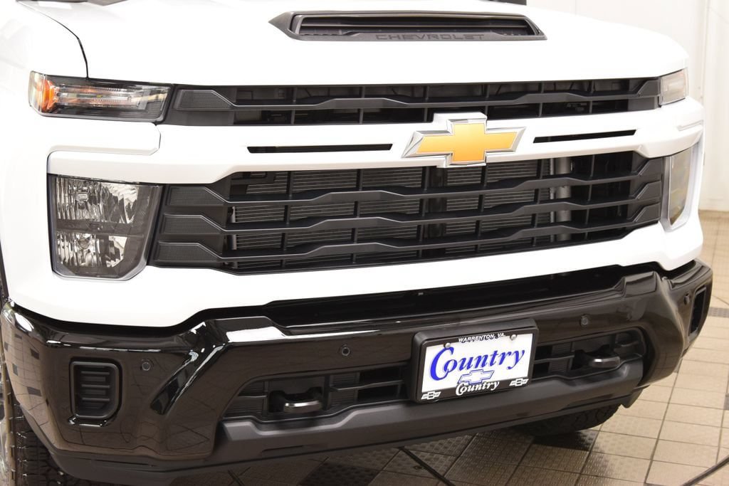 New 2026 Chevrolet Silverado 2500 Custom w/ Custom Value Package AWD/4WD image 13