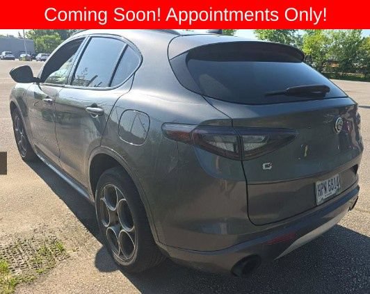 Used 2024 Alfa Romeo Stelvio Ti AWD/4WD image 2