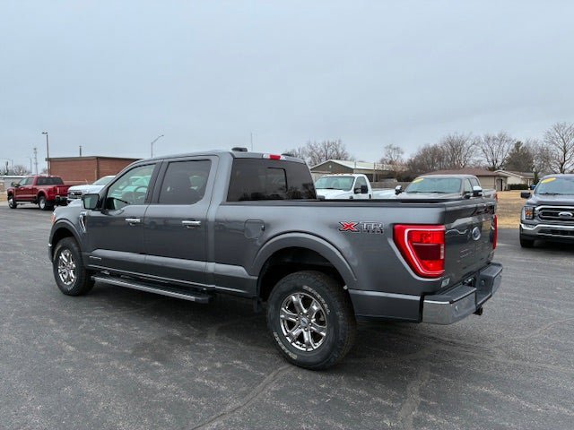 Used 2021 Ford F150 XLT w/ Equipment Group 302A High AWD/4WD image 3