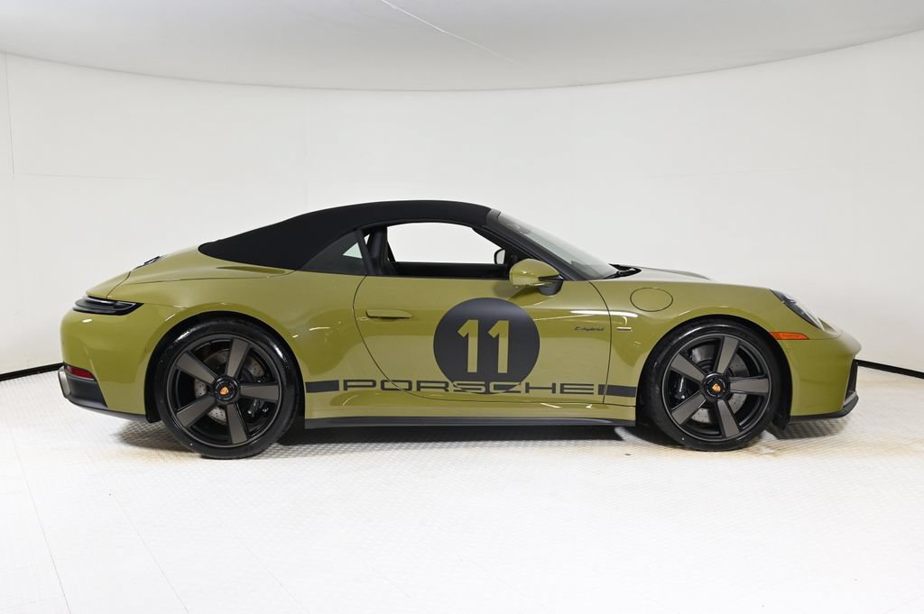 Used 2026 Porsche 911 GTS RWD image 8
