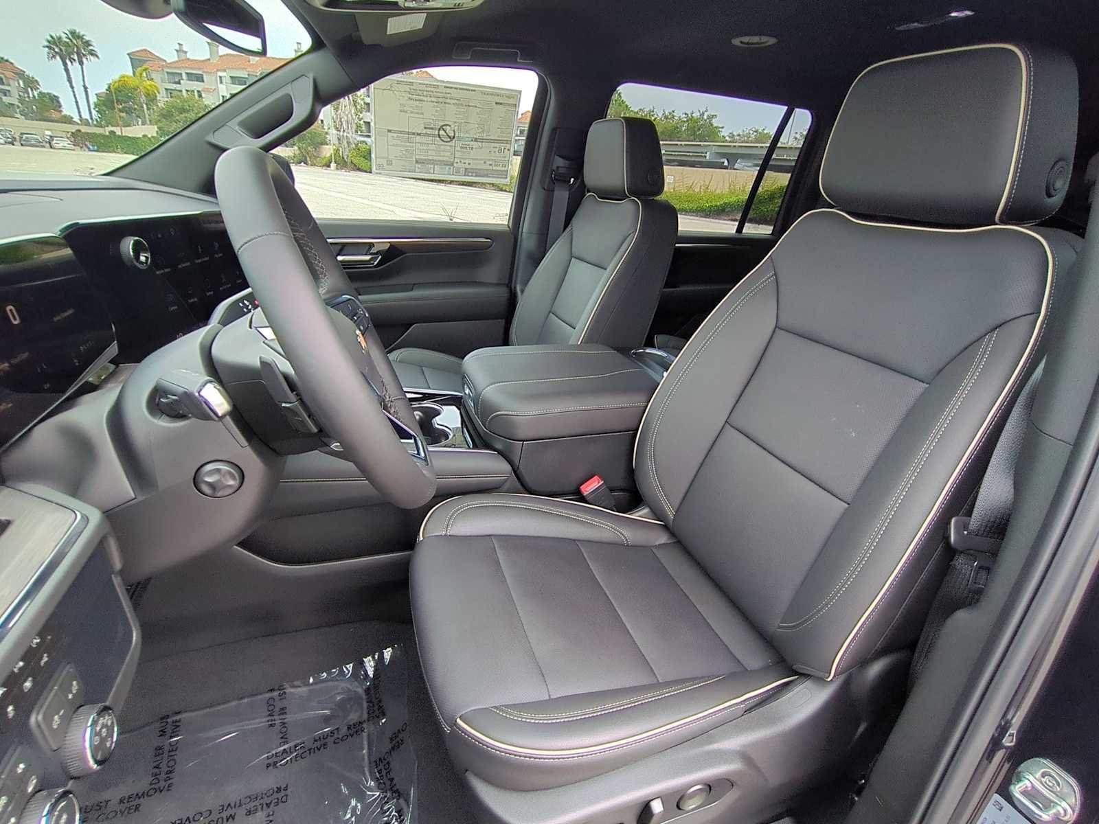 New 2026 Chevrolet Suburban Premier AWD/4WD image 23