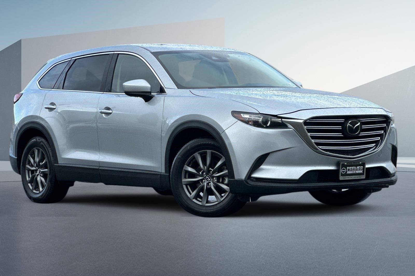 Used 2023 MAZDA CX-9 Touring image 2
