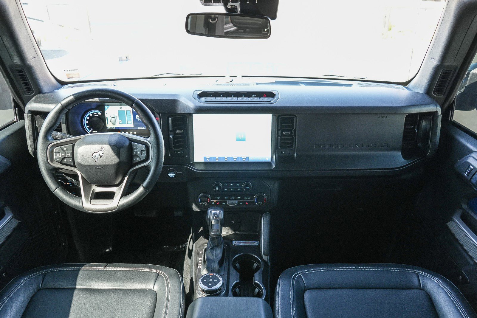 Used 2021 Ford Bronco First Edition AWD/4WD image 12