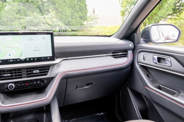 Used 2026 Ford Explorer ST-Line AWD/4WD image 31