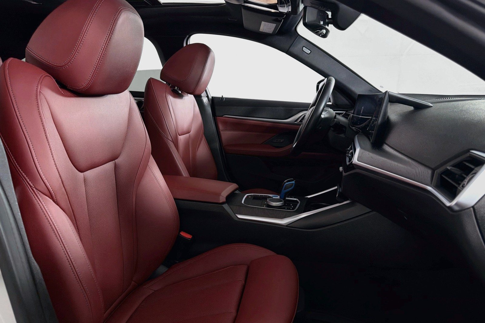 Used 2023 BMW i4 eDrive35 w/ Premium Package RWD image 7