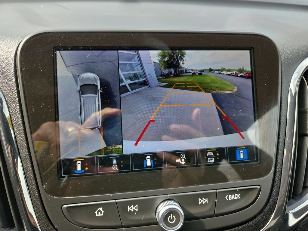 Certified 2024 Chevrolet Equinox RS AWD/4WD image 19