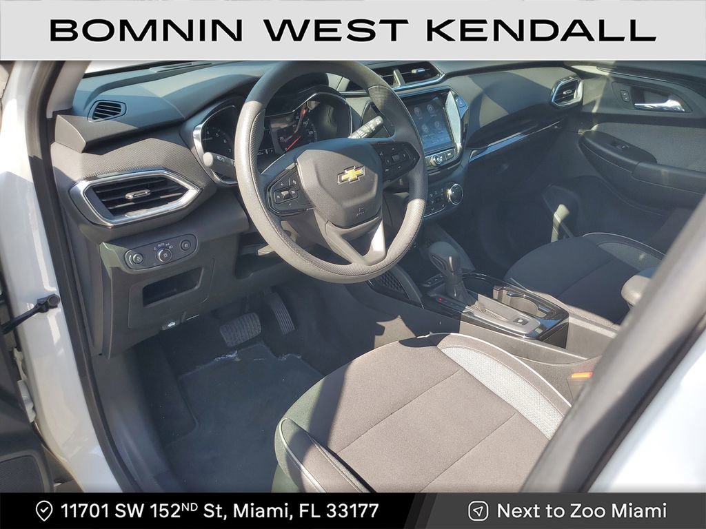 Used 2023 Chevrolet TrailBlazer LT w/ Convenience Package image 21