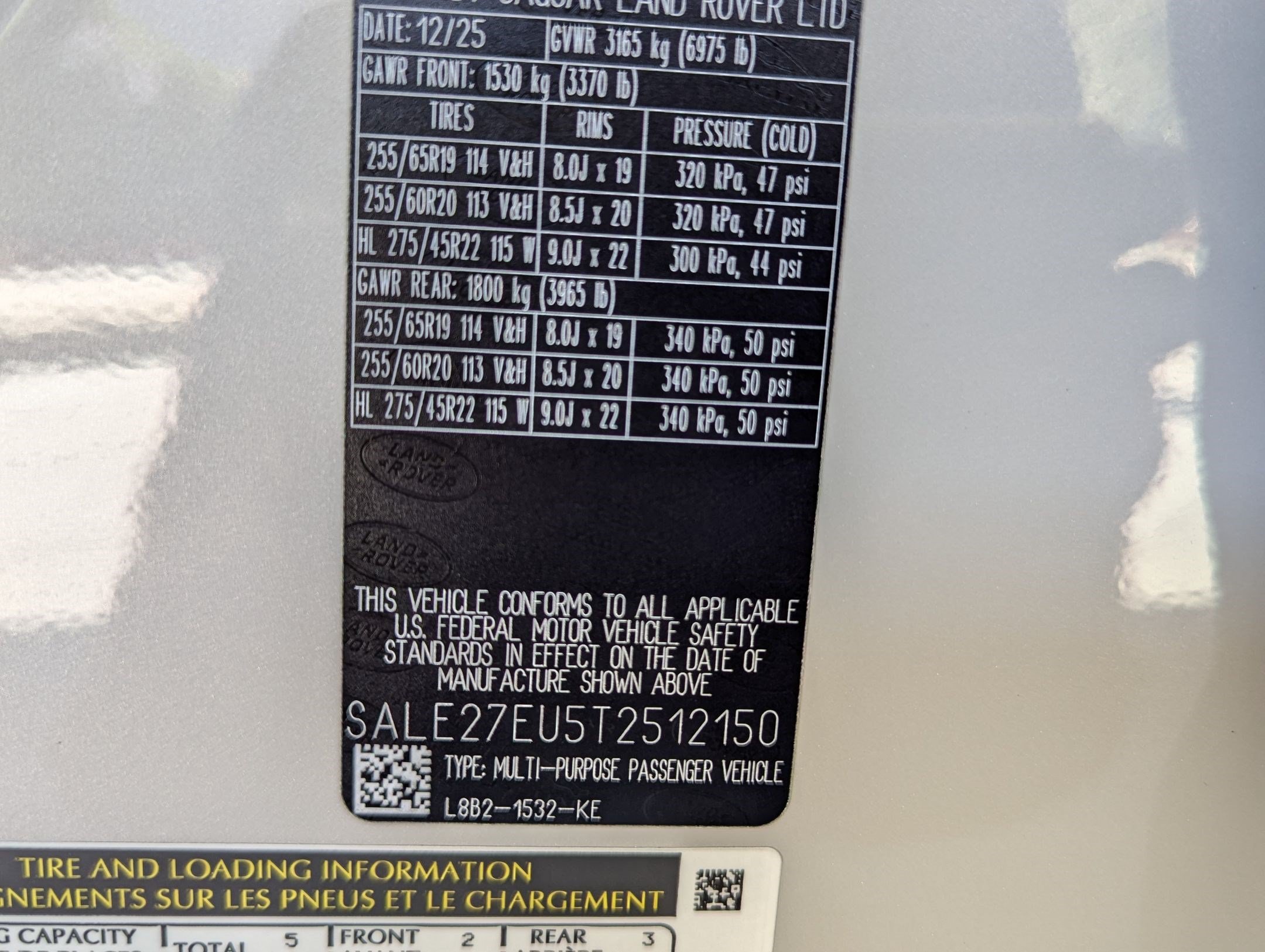Used 2026 Land Rover Defender 110 X-Dynamic SE AWD/4WD image 22