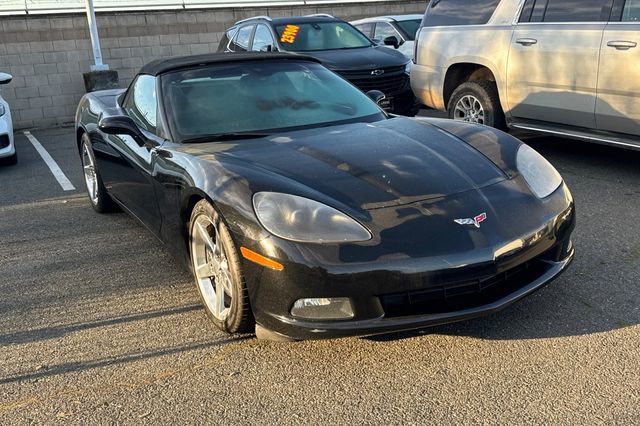 Used 2005 Chevrolet Corvette Convertible w/ Preferred Equipment Group image 2