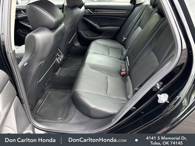 Used 2021 Honda Accord Touring image 14