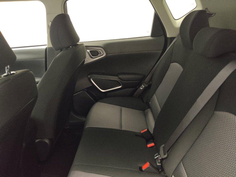 Used 2024 Kia Soul LX w/ Option Group 015 image 18