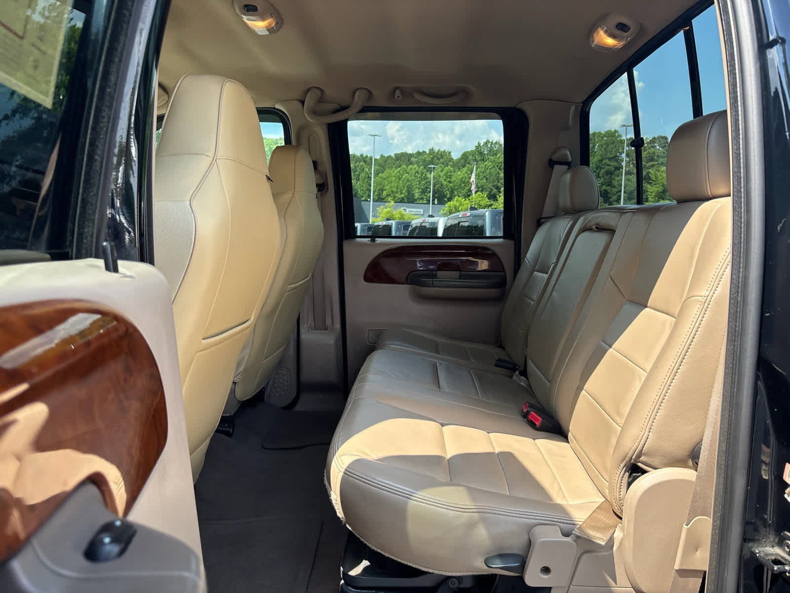 Used 2004 Ford F250 Lariat AWD/4WD image 21