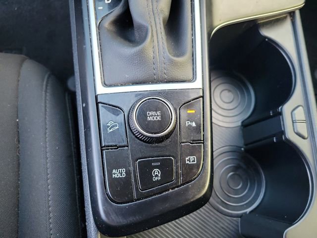 Used 2025 Kia Sportage LX image 24