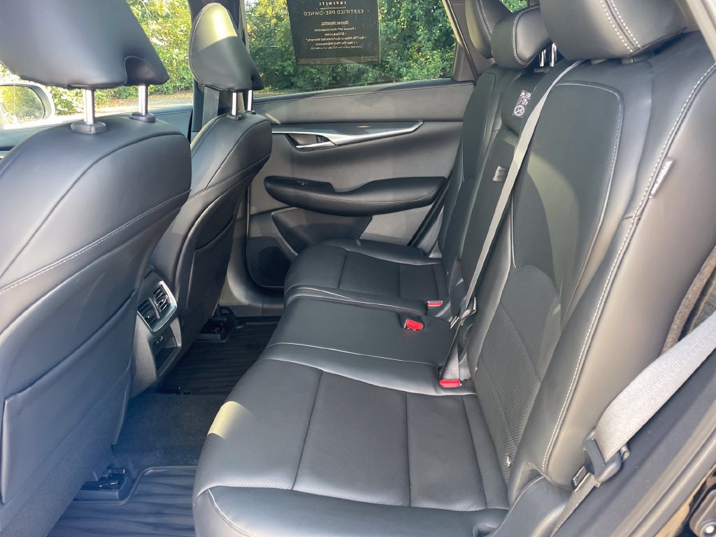 Certified 2025 INFINITI QX50 Sport AWD/4WD image 12