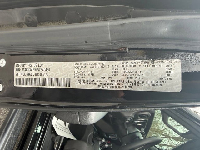 Used 2023 Jeep Wrangler Sport image 27