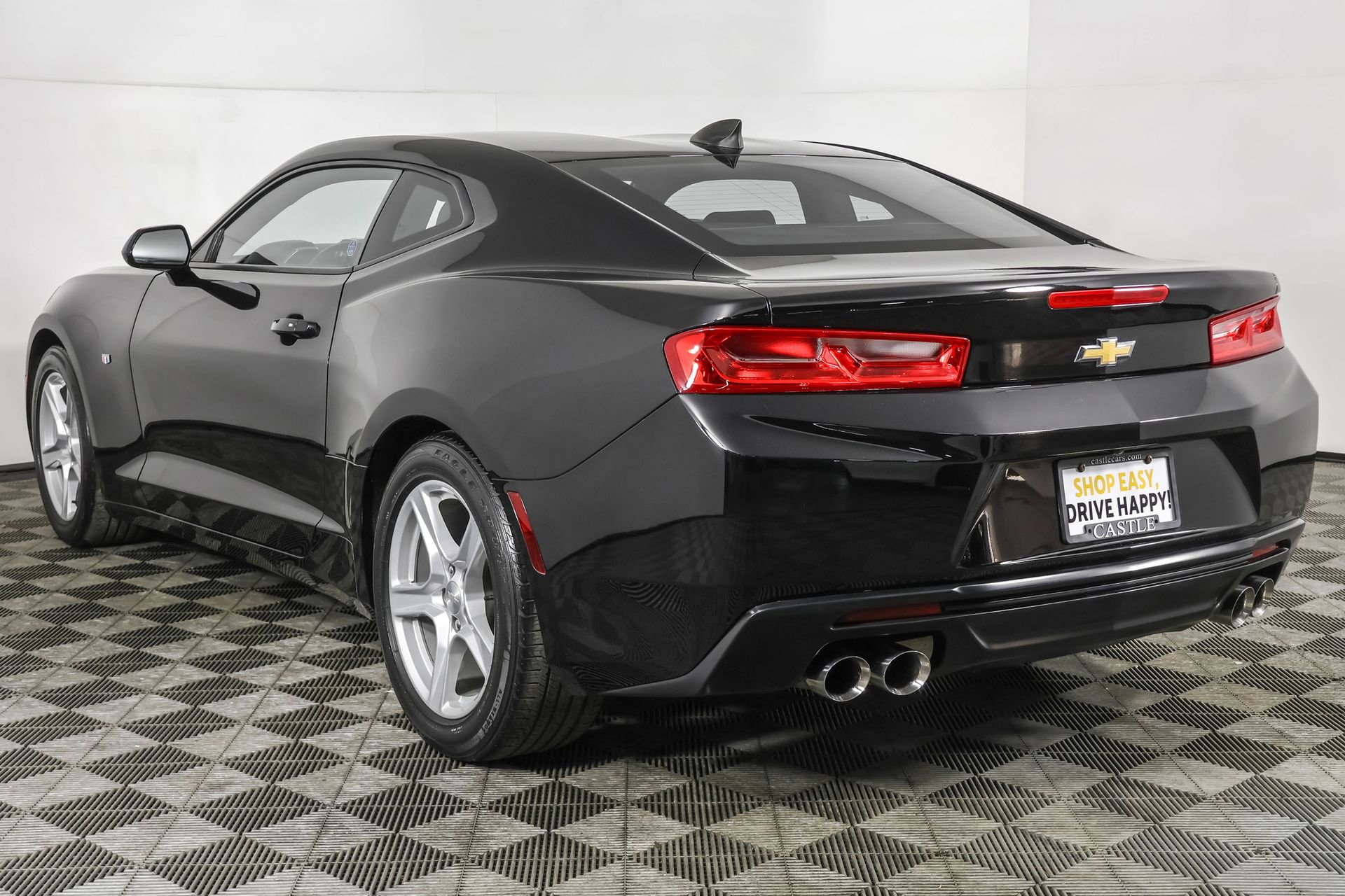 Used 2017 Chevrolet Camaro LT image 17