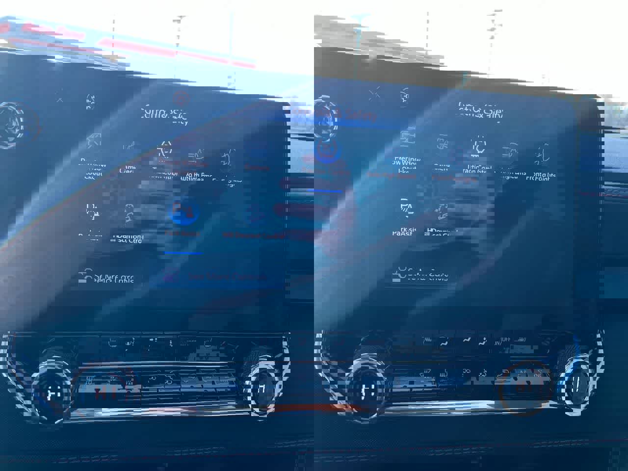 Used 2024 Chevrolet Colorado Z71 w/ Z71 Convenience Package 2 image 16