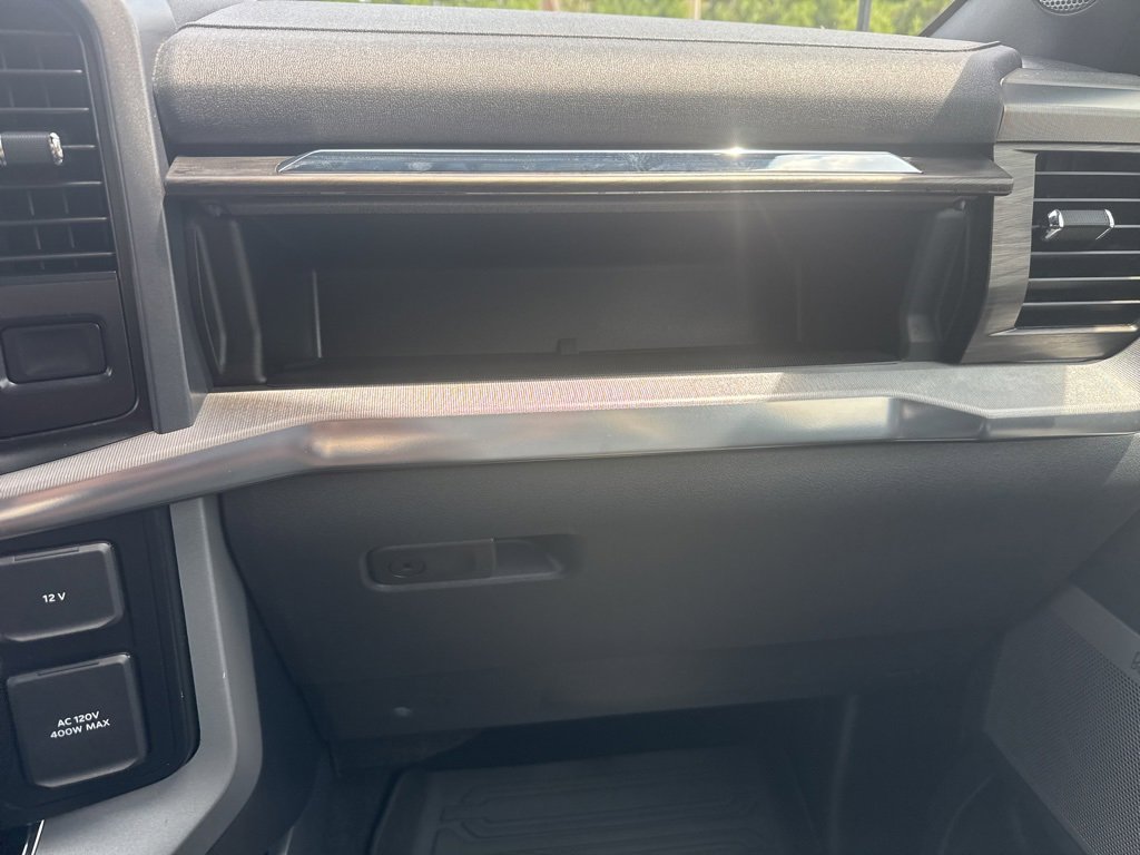 Used 2024 Ford F150 Lariat image 37