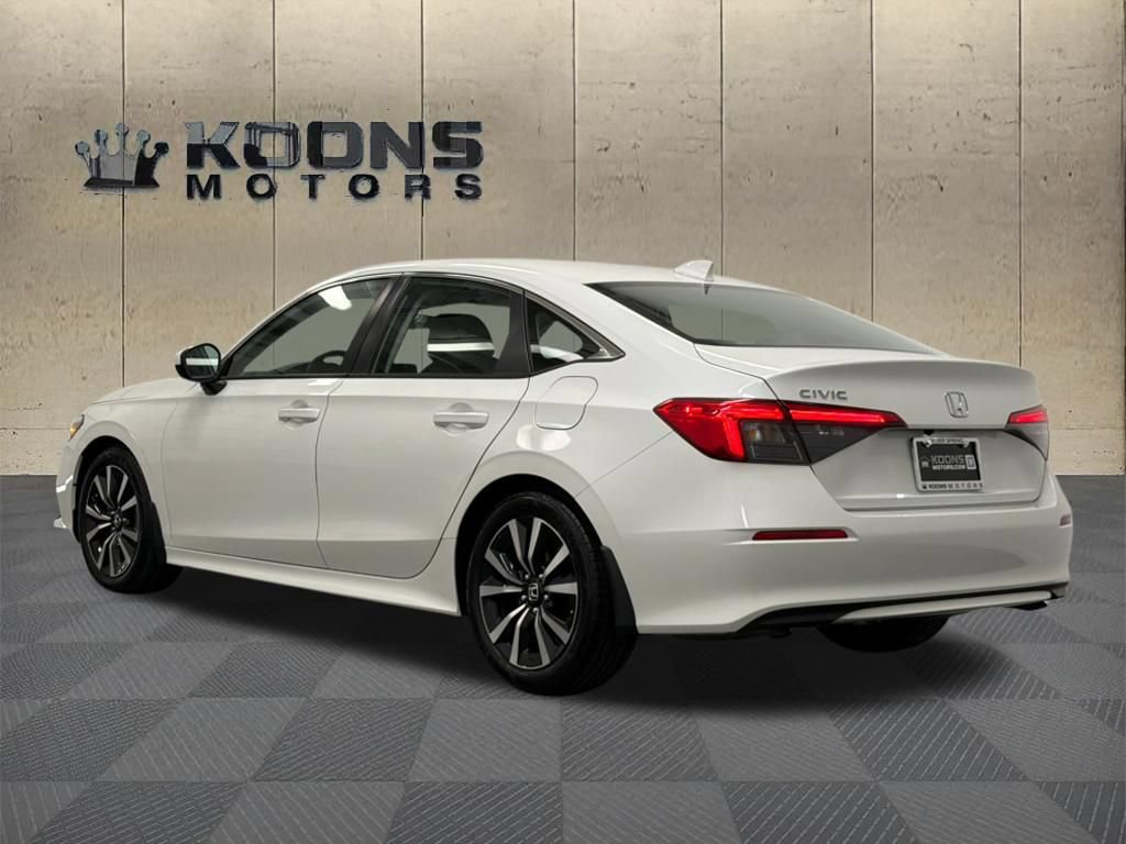 Used 2023 Honda Civic EX image 6
