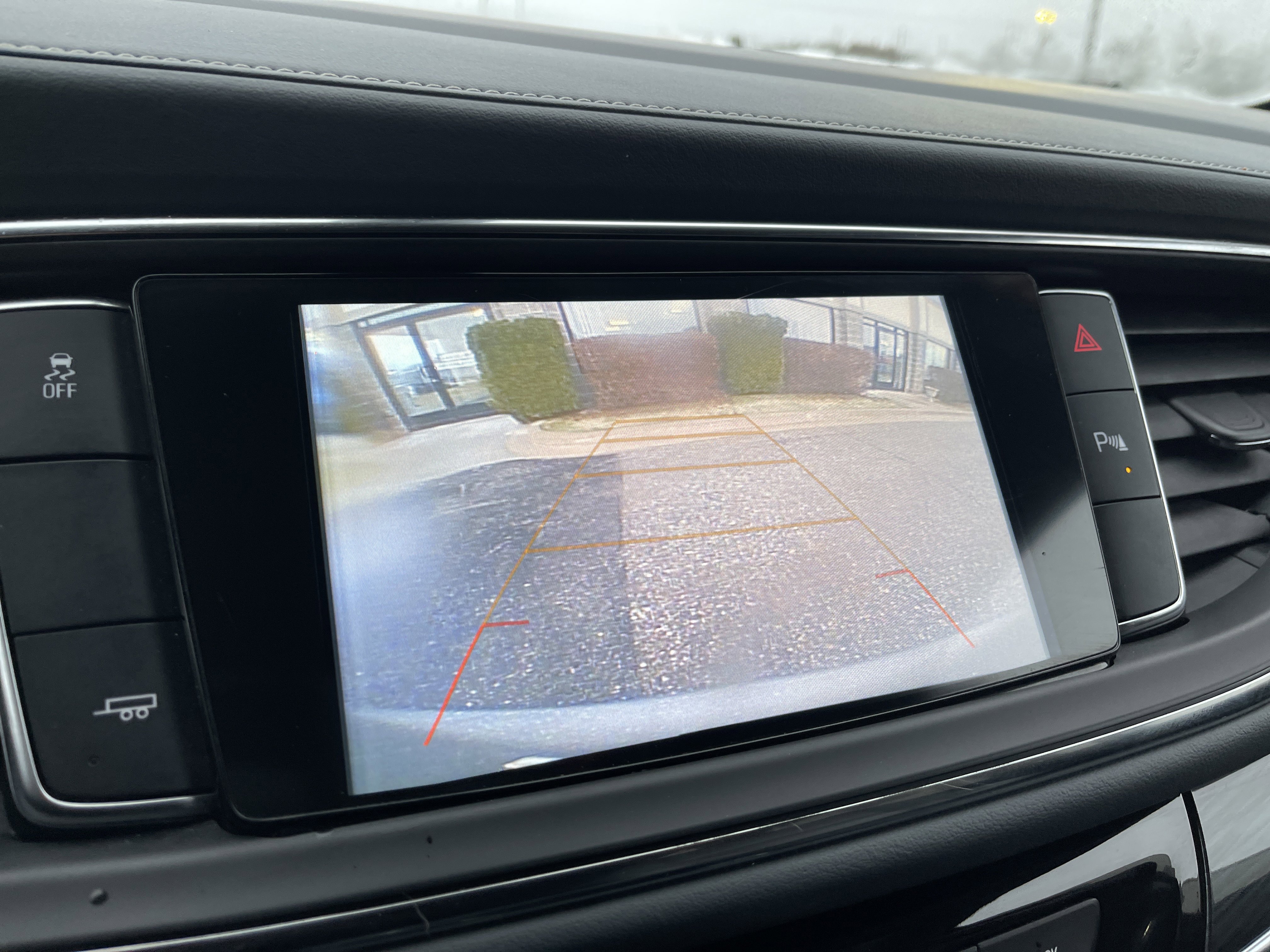 Used 2018 Buick Enclave Essence w/ Trailering Package image 20