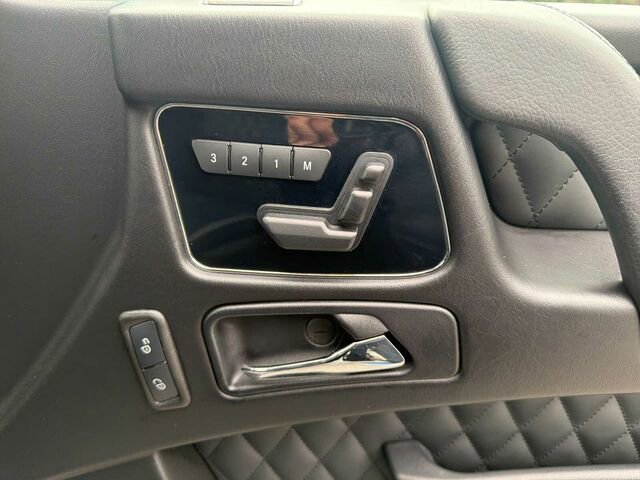 Used 2016 Mercedes-Benz G 63 AMG 4MATIC image 22